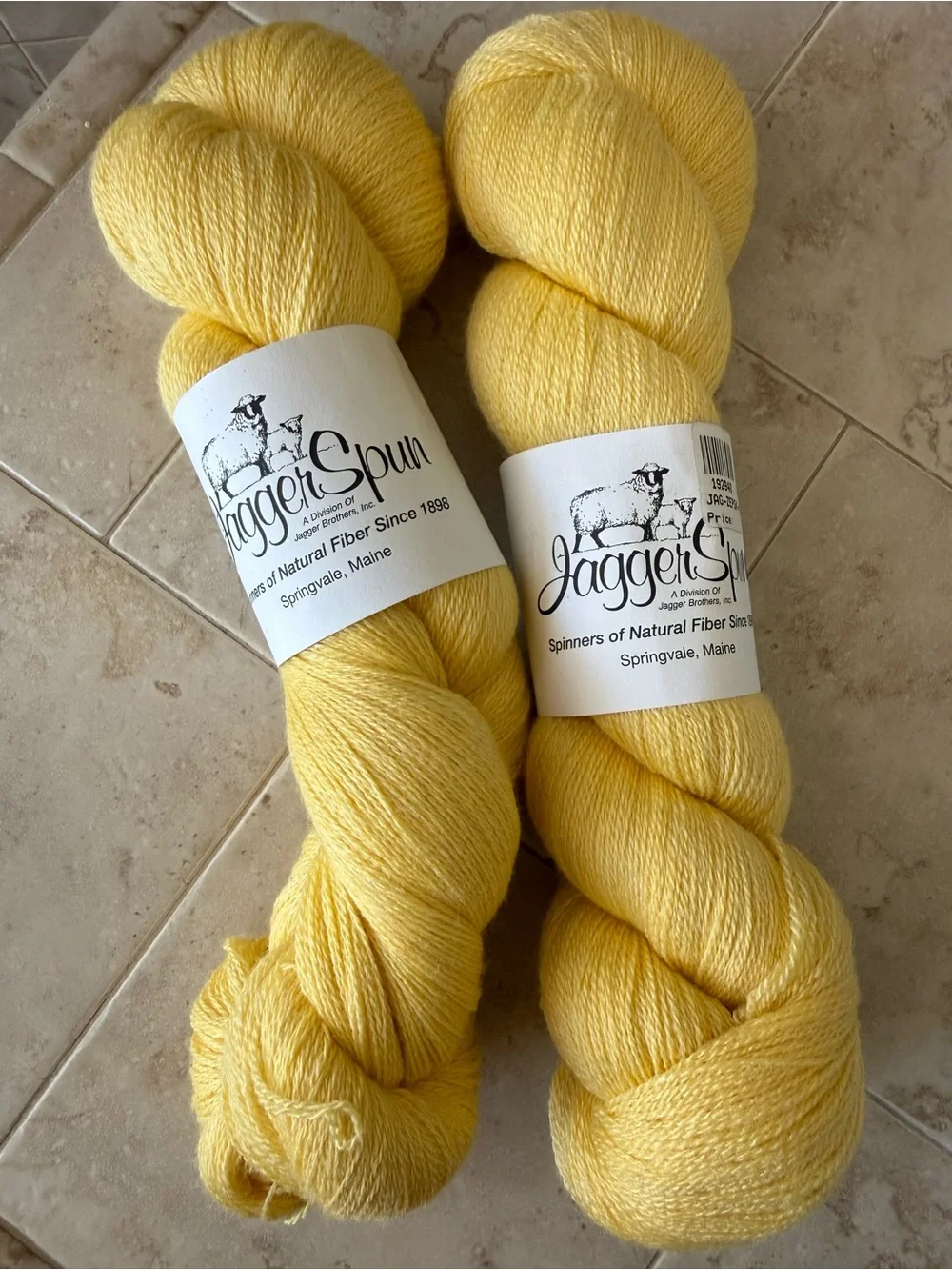 Jagger Spun Yellow Lightweight Sweater Yarn - Soft Sunshine Shade - Daffodil